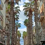 New & Modern 2br In Apartment *