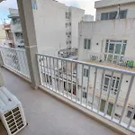 New & Modern 2br In