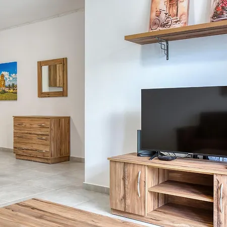New & Modern 2br In * St. Paul's Bay